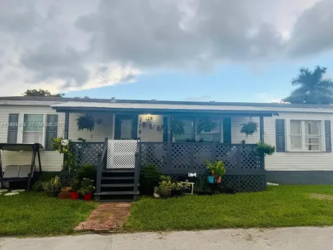 19800 SW 180th Avenue #271 Miami FL 33187