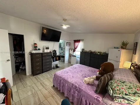 19800 SW 180th Avenue #271 Miami FL 33187