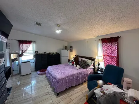 19800 SW 180th Avenue #271 Miami FL 33187