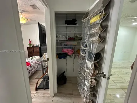 19800 SW 180th Avenue #271 Miami FL 33187