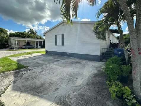 19800 SW 180th Avenue #271 Miami FL 33187