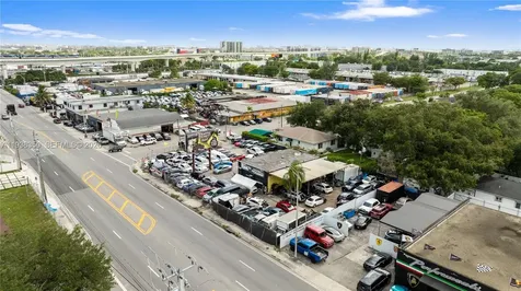 4350 NW 32nd Avenue Miami FL 33142