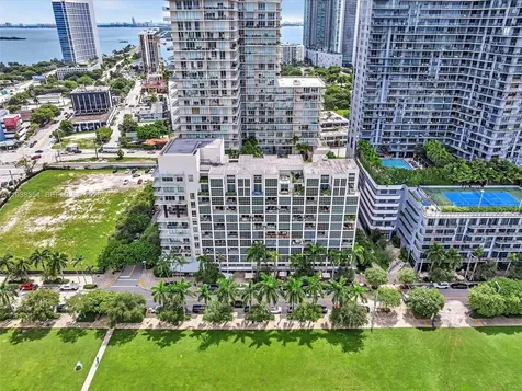 3470 E Coast Avenue Miami FL 33137