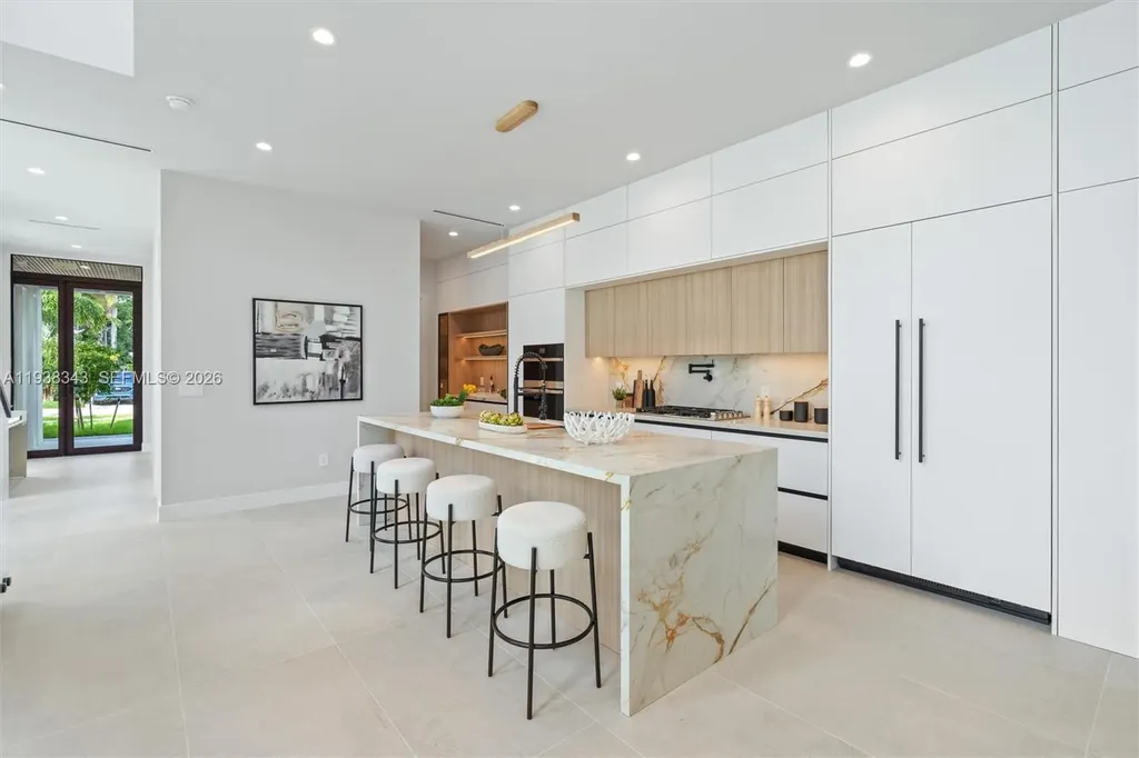 1318 NE 16th Terrace Fort Lauderdale FL 33304