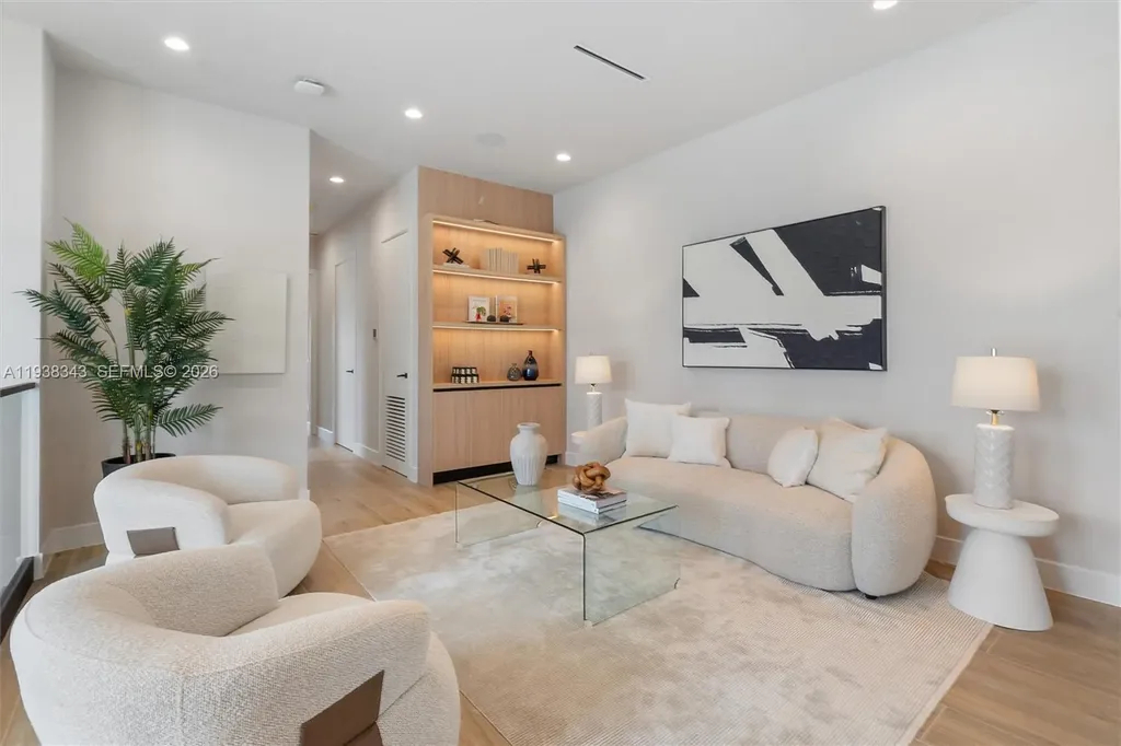 1318 NE 16th Terrace Fort Lauderdale FL 33304