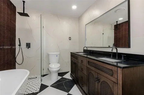 4360 NW 4th Street Plantation FL 33317