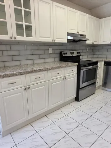1158 NW 124th Avenue Miami FL 33182