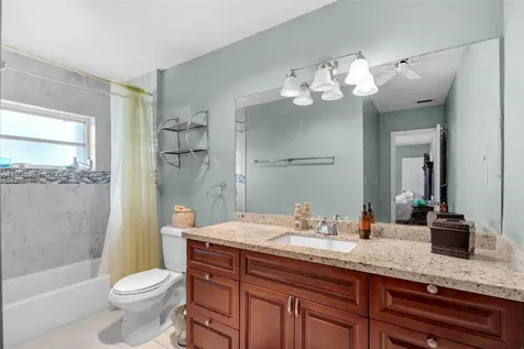 7500 NW 66th Terrace Tamarac FL 33321