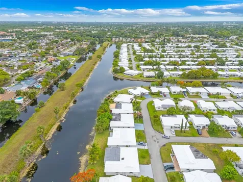 7500 NW 66th Terrace Tamarac FL 33321