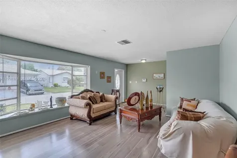 7500 NW 66th Terrace Tamarac FL 33321