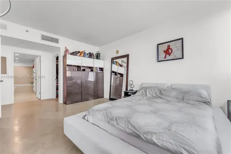 7929 West Drive North Bay Village FL 33141