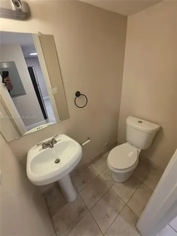 1990 NW 4th Court Miami FL 33136