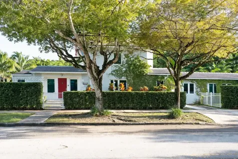 3001 SW 4th Avenue Miami FL 33129