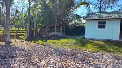 15780 N 62nd Place N Loxahatchee FL 33470