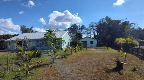 15780 N 62nd Place N Loxahatchee FL 33470