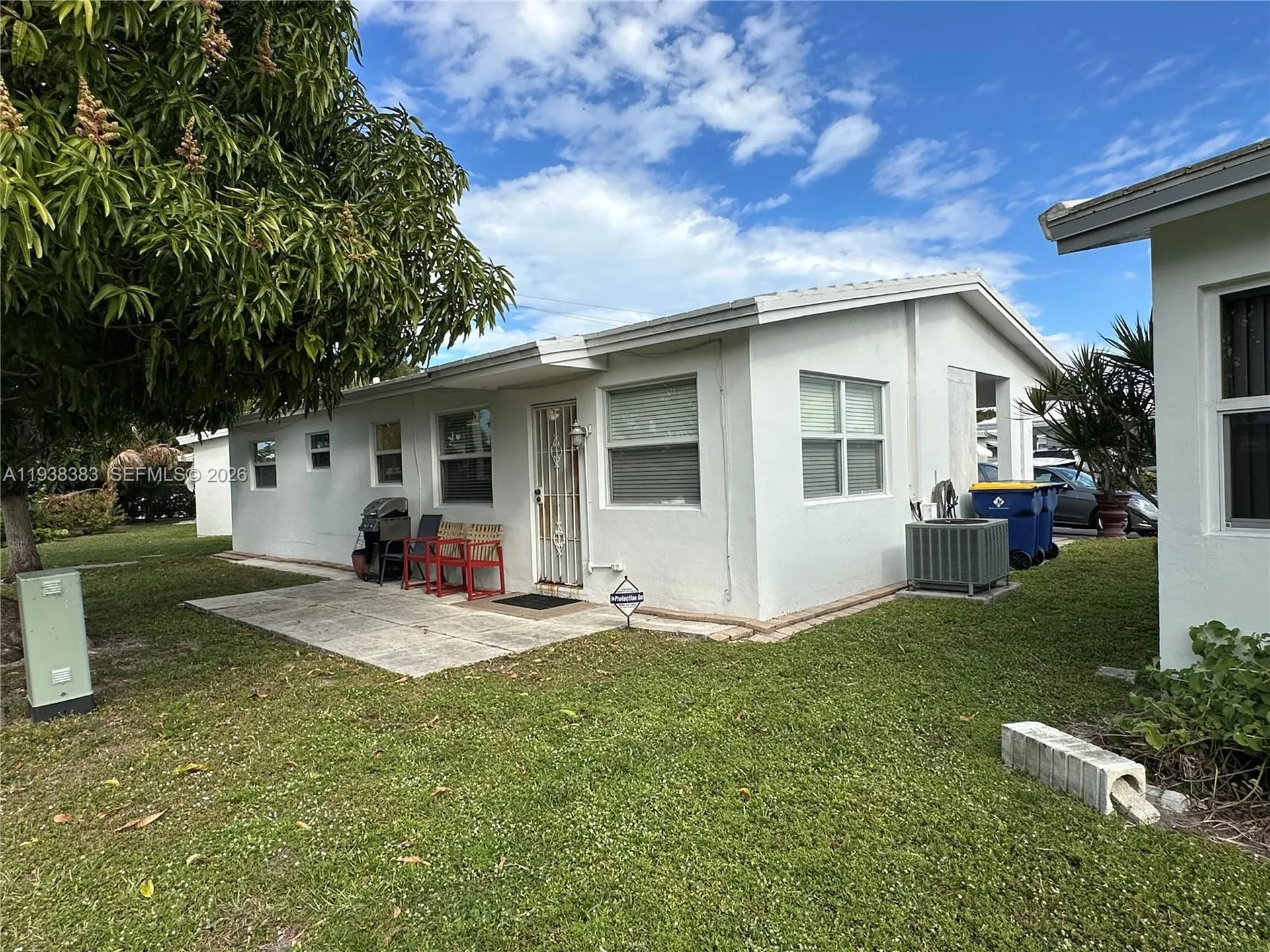 2420 Park Lane Hollywood FL 33021