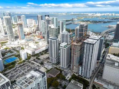 11 NE 6th Street Miami FL 33132