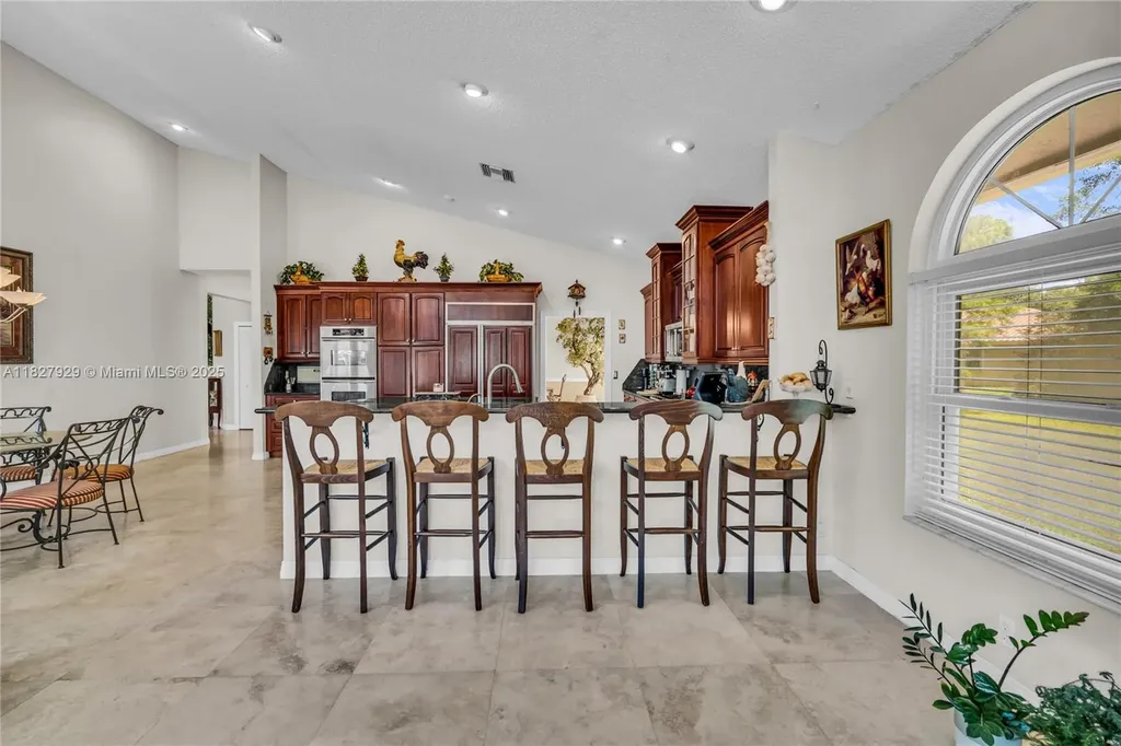 7562 NW 51st Place Coral Springs FL 33067