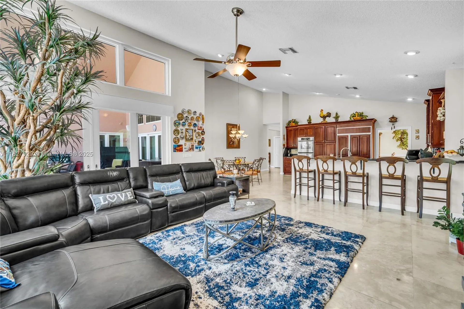 7562 NW 51st Place Coral Springs FL 33067