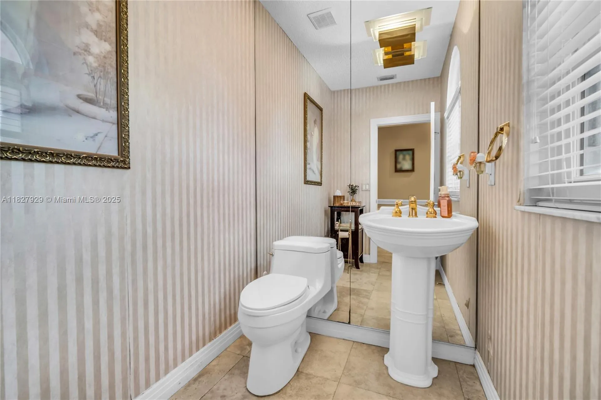 7562 NW 51st Place Coral Springs FL 33067