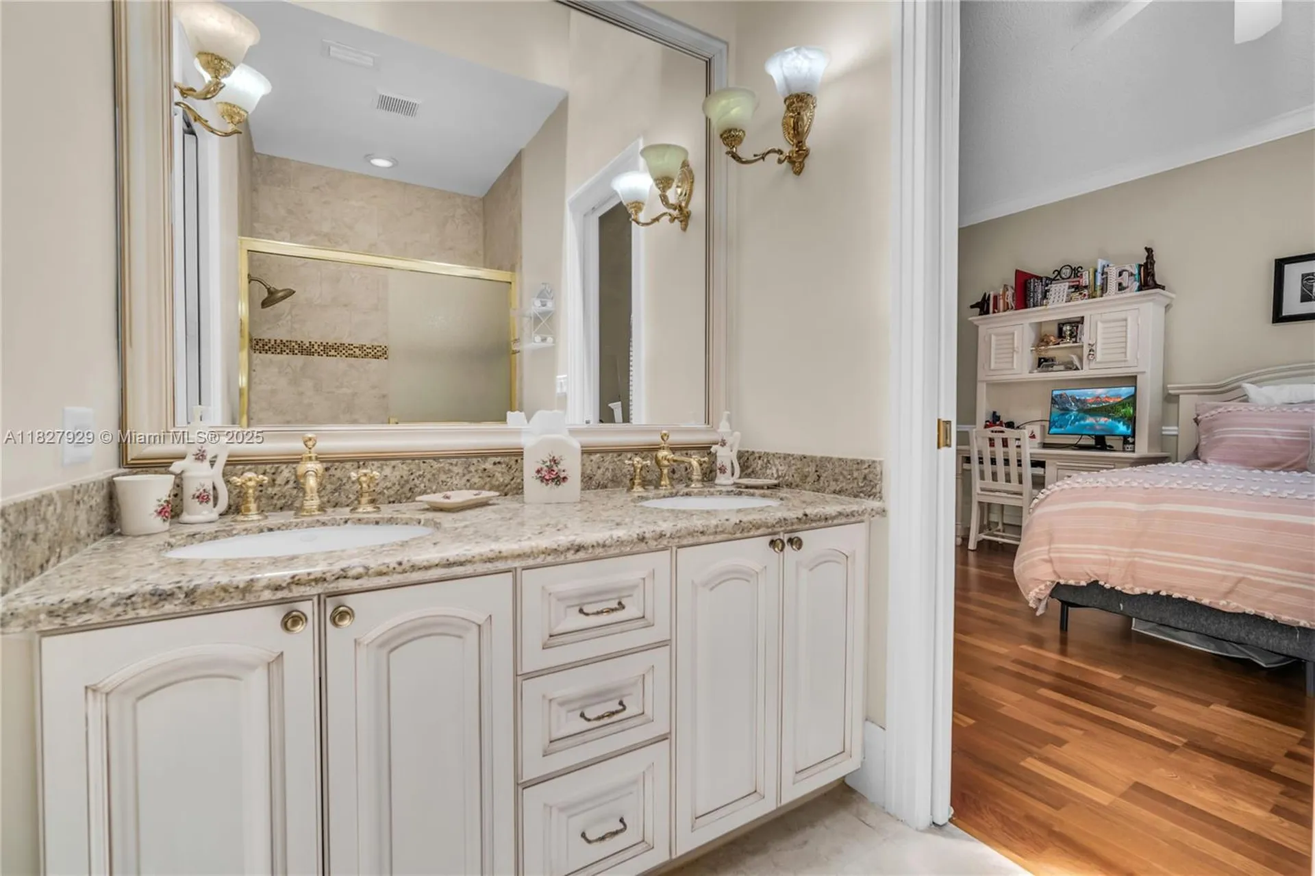 7562 NW 51st Place Coral Springs FL 33067