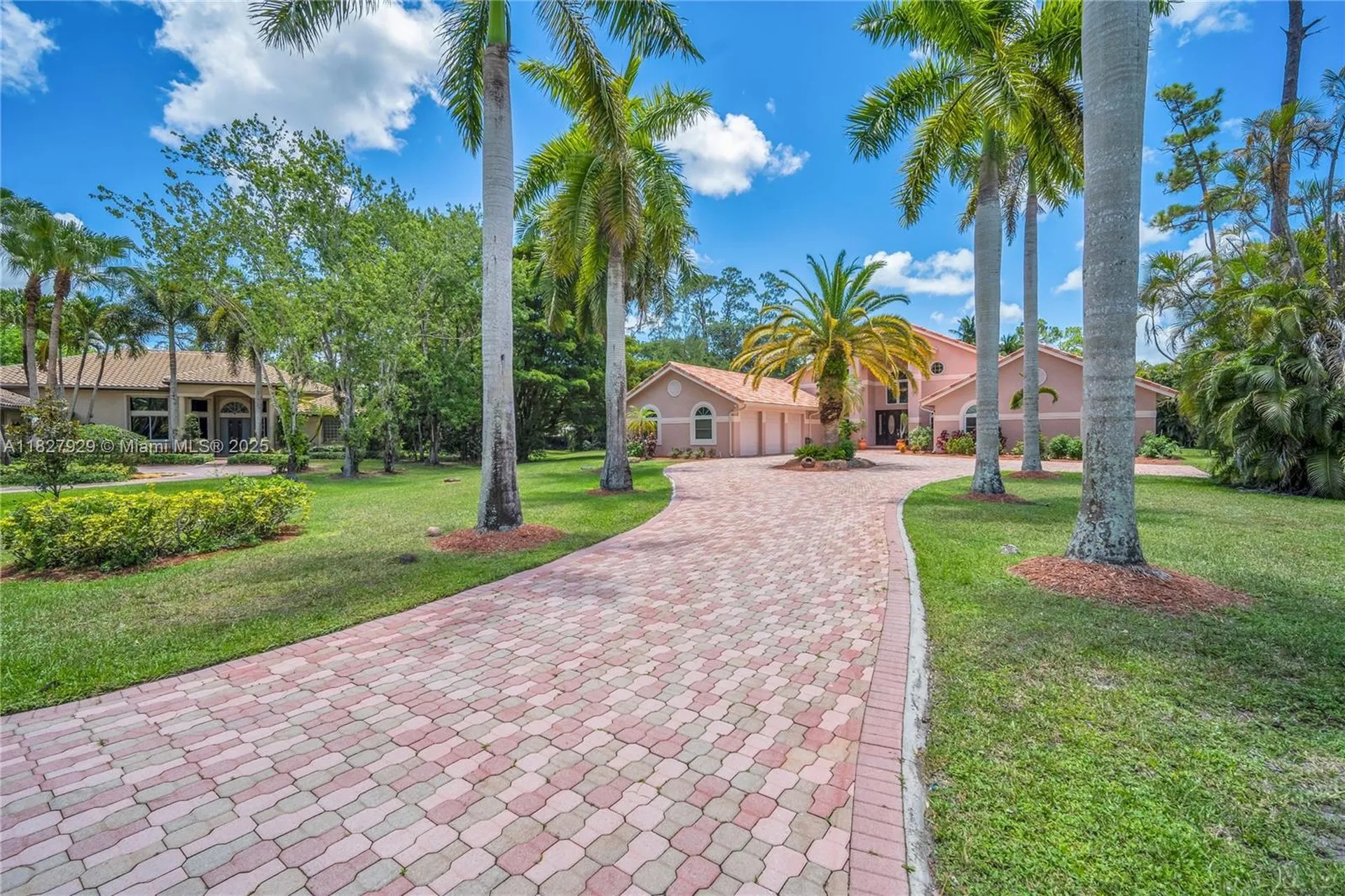 7562 NW 51st Place Coral Springs FL 33067