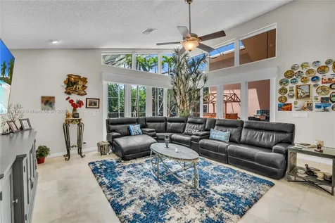 7562 NW 51st Place Coral Springs FL 33067