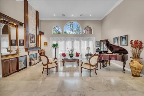 7562 NW 51st Place Coral Springs FL 33067