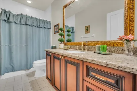 7562 NW 51st Place Coral Springs FL 33067