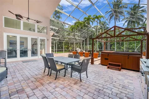 7562 NW 51st Place Coral Springs FL 33067