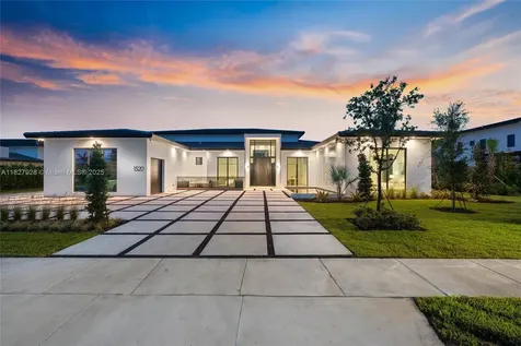 1520 SW 149th Terrace Davie FL 33326