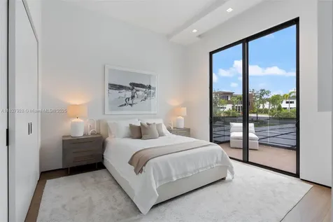 1520 SW 149th Terrace Davie FL 33326