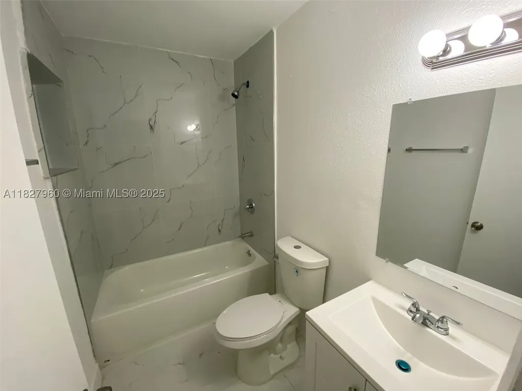 1842 Madison Street Hollywood FL 33020
