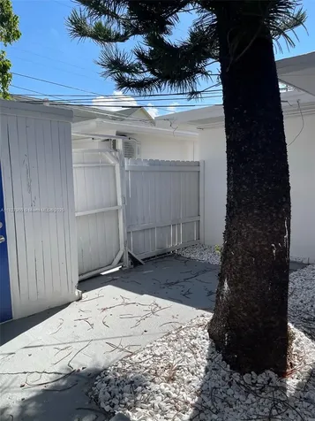 1842 Madison Street Hollywood FL 33020