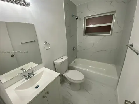 1842 Madison Street Hollywood FL 33020