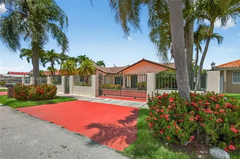 28 SW 136th Place Miami FL 33184