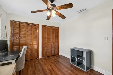 28 SW 136th Place Miami FL 33184