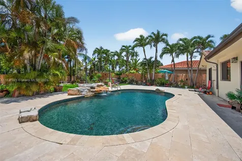 28 SW 136th Place Miami FL 33184