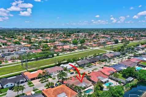 28 SW 136th Place Miami FL 33184