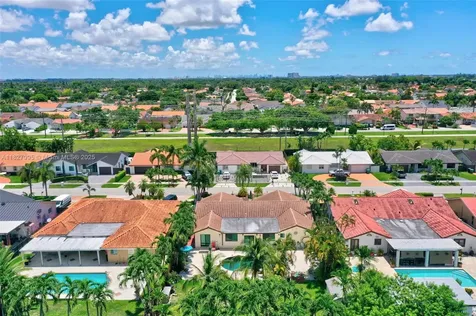 28 SW 136th Place Miami FL 33184