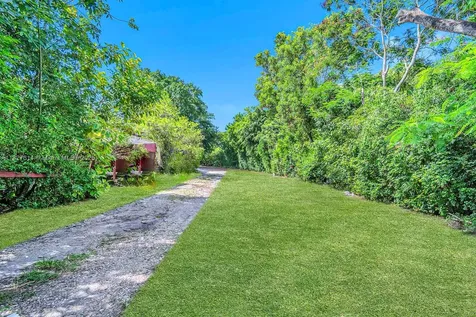 5451 SW 106th Avenue Cooper City FL 33328
