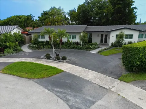 9471 SW 10th Street Miami FL 33174