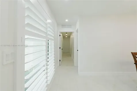 9471 SW 10th Street Miami FL 33174
