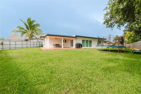 9471 SW 10th Street Miami FL 33174