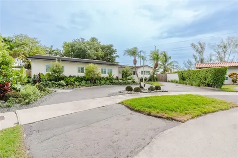 9471 SW 10th Street Miami FL 33174