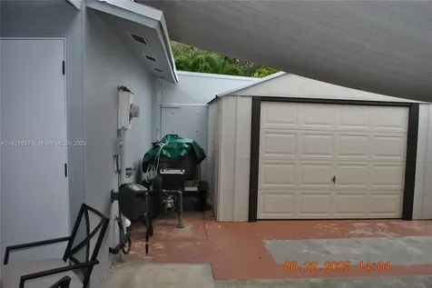 5811 SW 139th Court Miami FL 33183