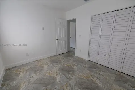 2125 SW 26th Street Miami FL 33133
