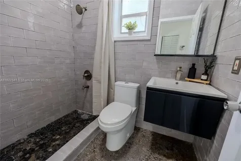 2125 SW 26th Street Miami FL 33133