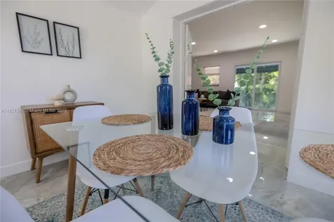 2125 SW 26th Street Miami FL 33133