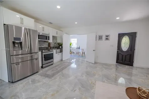 2125 SW 26th Street Miami FL 33133